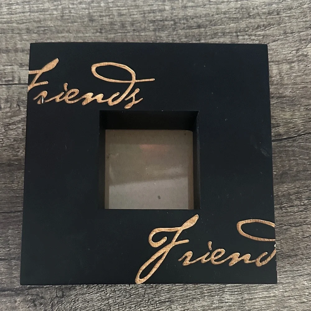 Black and Gold Friends Photo Frame
